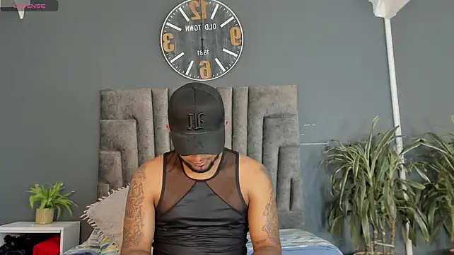 Robin_Rief Show in webcam