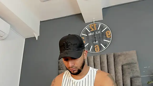 Robin_Rief webcam show