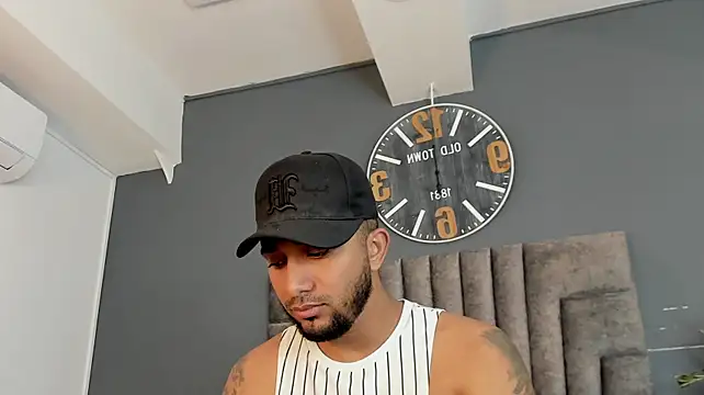 Show de Robin_Rief na webcam