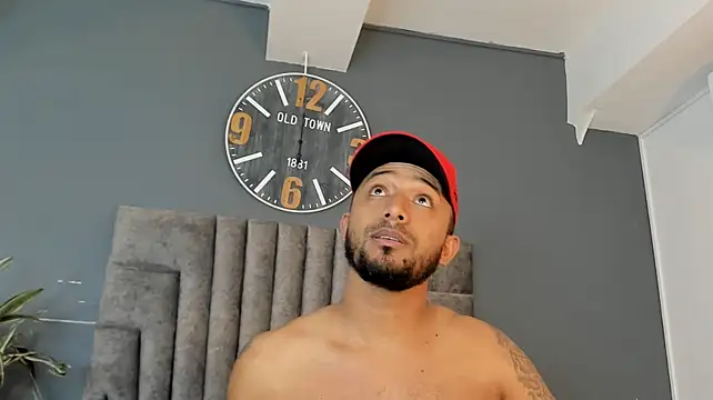 Robin_Rief Pertunjukan Webcam