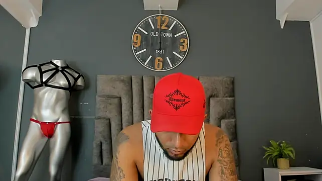Robin_Rief Chat XXX in diretta