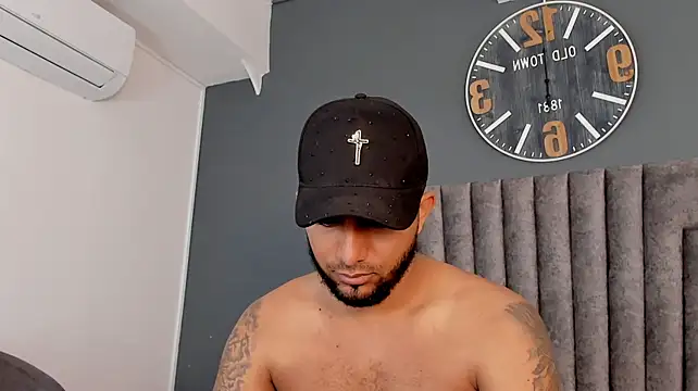 Robin_Rief's Webcam Show
