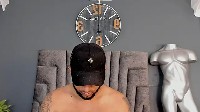 Robin_Rief's Webcam Show