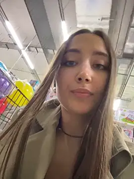 ICrazyOneIRL Pertunjukan Webcam