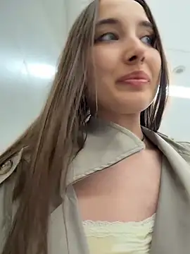 ICrazyOneIRL Webcam Show