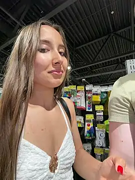 ICrazyOneIRL Webcam-Show
