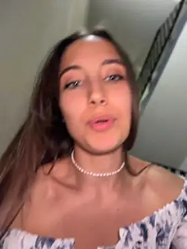 ICrazyOneIRL Live XXX-Chat