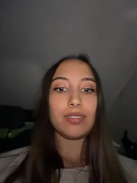 Show modela ICrazyOneIRL na web-kameri