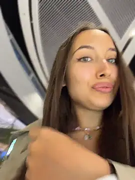ICrazyOneIRL Show Webcam