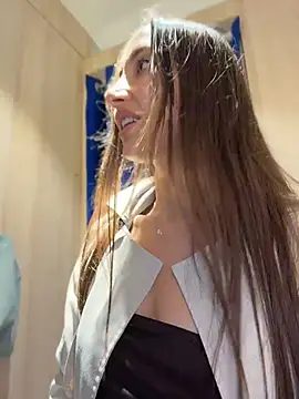 ICrazyOneIRL Show Webcam
