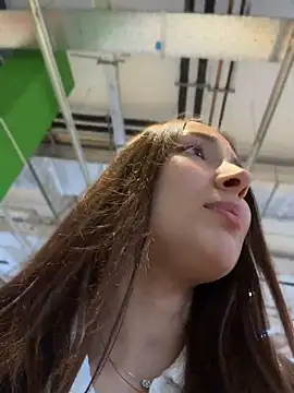 ICrazyOneIRL webcam show