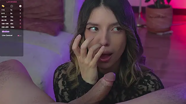 _BlowjobQueen: διαδικτυακό σόου στην κάμερα