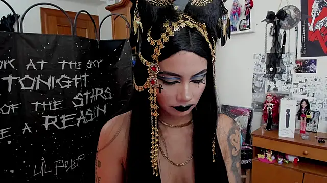 _sakae_'s Live Chat Room