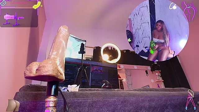 mia-brit webcam show