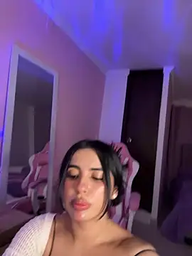 Emily-14 – live chatrum