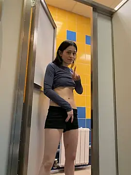 Mia_Mia_M Show Webcam