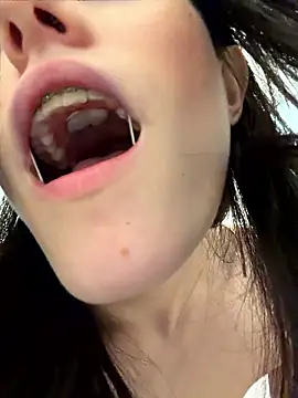 Mia_Mia_M Adlı Modelin Web Kamerası Şovu