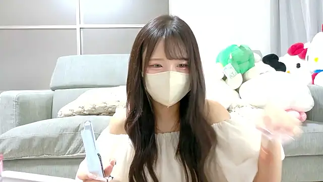MOMO_sumomoのウェブカメラショー