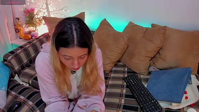 cuteweed420's Live XXX Chat