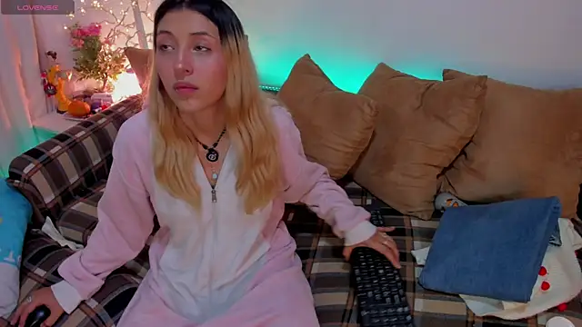 cuteweed420's Live XXX Chat