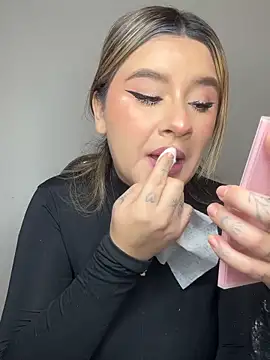 SaraBraun_ Obrolan Langsung XXX