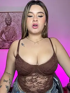 SaraBraun_ live XXX chat