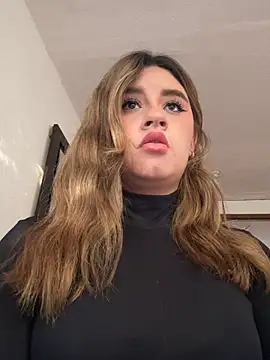Chat XXX en directo de SaraBraun_