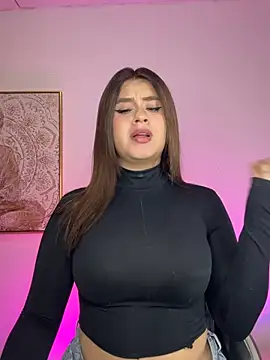 Chat XXX en directo de SaraBraun_