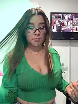 SaraBraun_ Шоу с уебкамера