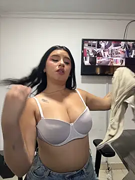 SaraBraun_'s Live XXX Chat