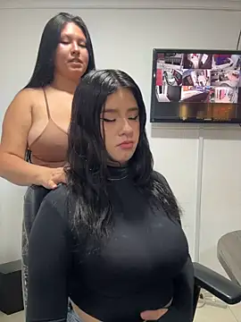 SaraBraun_のライブXXXチャット