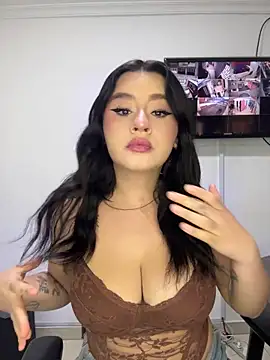 SaraBraun_'s Live XXX Chat