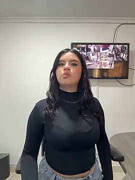 Chat +18 de SaraBraun_ ao vivo