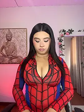 Chat XXX en directo de SaraBraun_