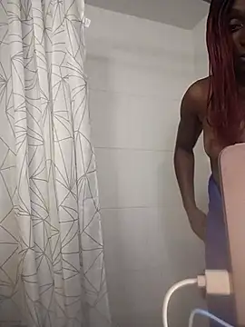 Czat XXX na żywo – LuckiXCX