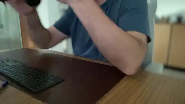 EnolicDenture Show in webcam
