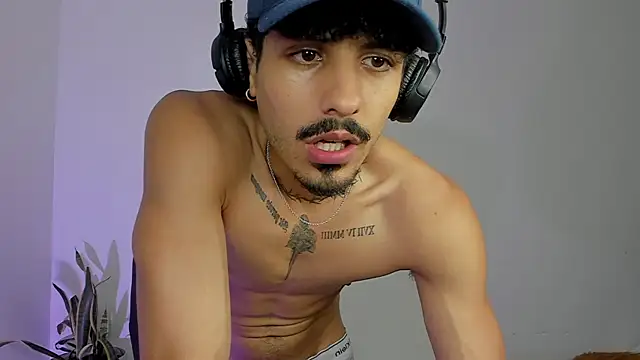 Lukeetaylor Webcamshow