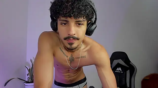 Lukeetaylor Webcam Show