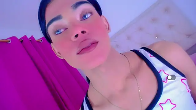Theylor_Rouse's Webcam Show