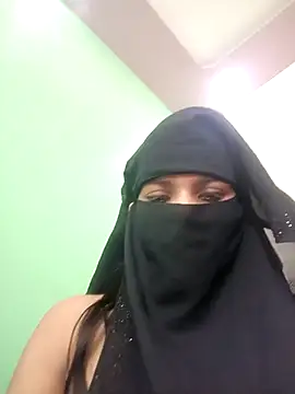 Aafreen_36 Adlı Modelin Canlı XXX Sohbeti