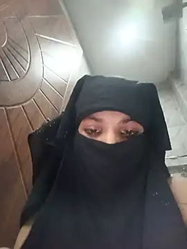 Aafreen_36's Live XXX Chat