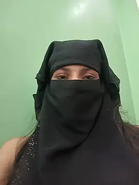 הופעת וובקאם של Aafreen_36