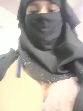 Živý XXX chat Aafreen_36