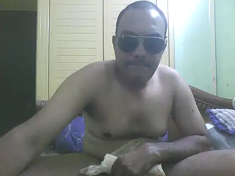 Danielreddybold – webcam-show
