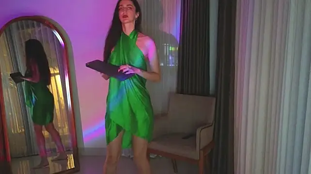 Heidiluceous Live XXX-Chat