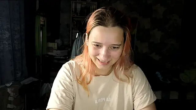 RachelPirce élő XXX-chatje
