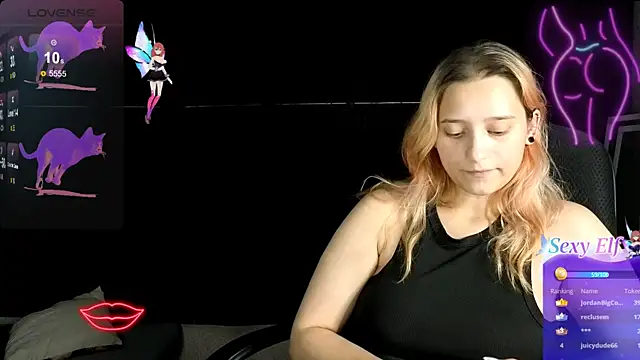 RachelPirce Chat XXX in diretta