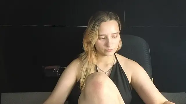 RachelPirce XXX чат на живо