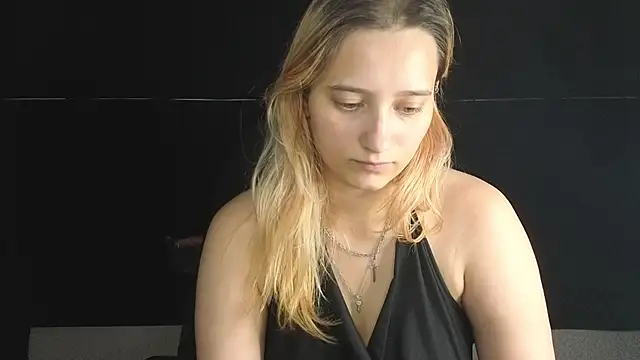 RachelPirce's Live XXX Chat