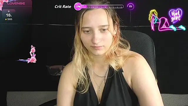 צ'אט XXX בשידור חי של RachelPirce